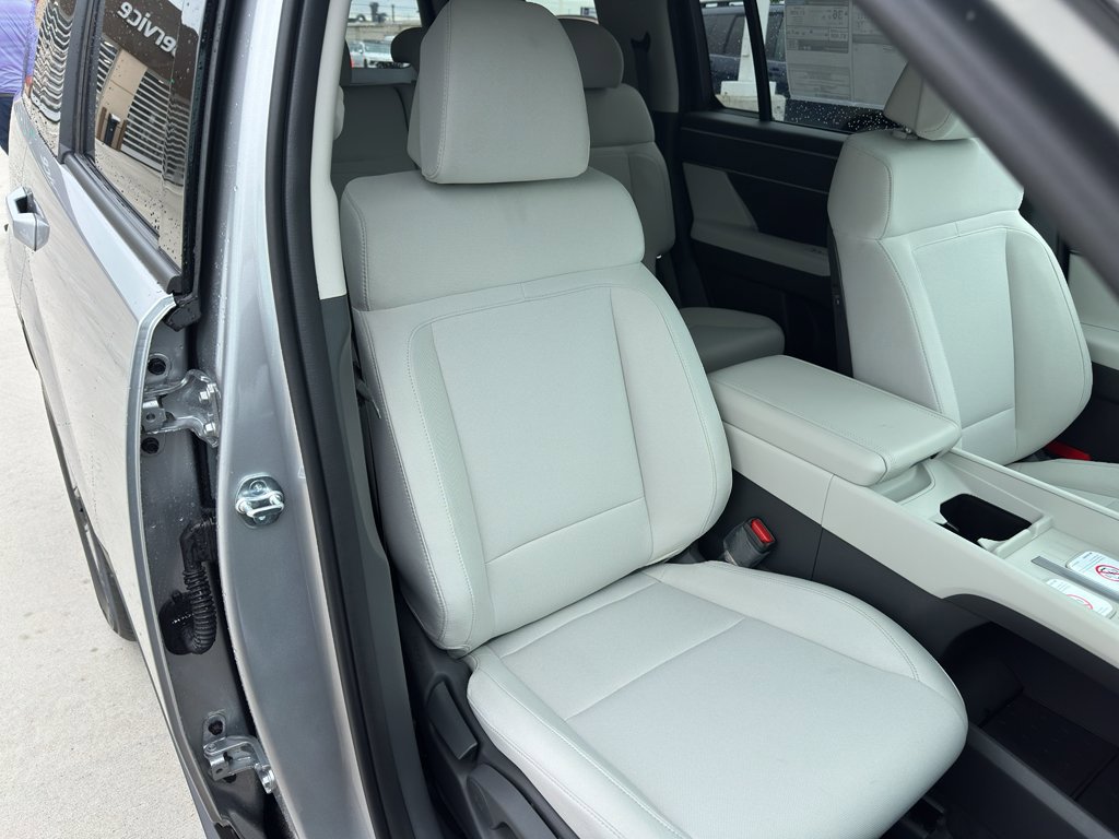 New 2026 Hyundai Santa Fe SE FWD image 28