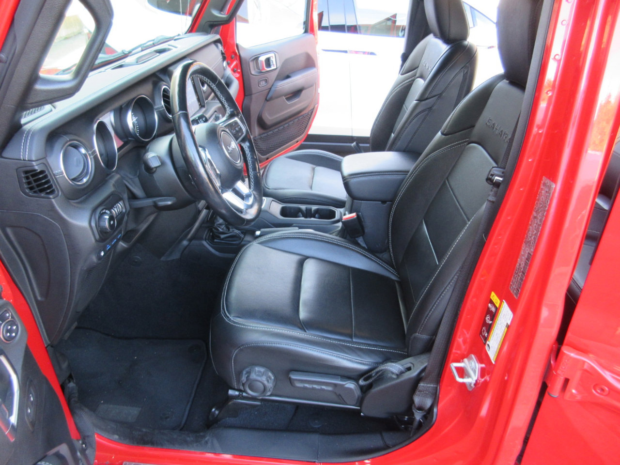 Used 2021 Jeep Wrangler Unlimited Sahara w/ Cold Weather Group image 7