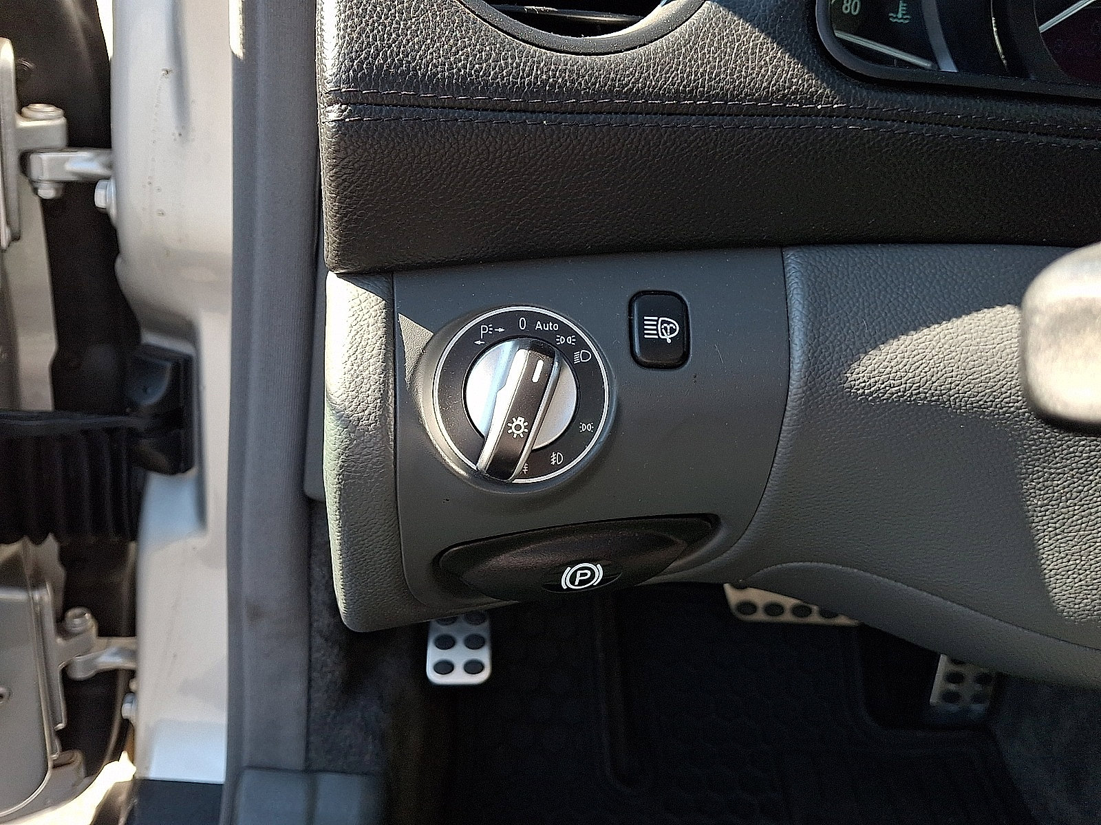 Used 2003 Mercedes-Benz SL 500 image 26
