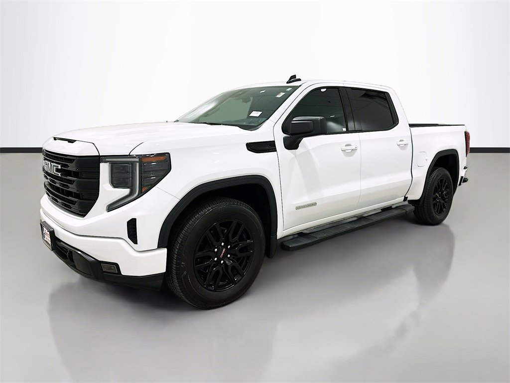 Used 2023 GMC Sierra 1500 Elevation w/ LPO, Elevation Black Package image 3