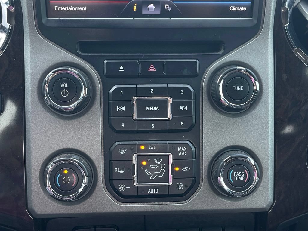 Used 2014 Ford F250 Platinum AWD/4WD image 25