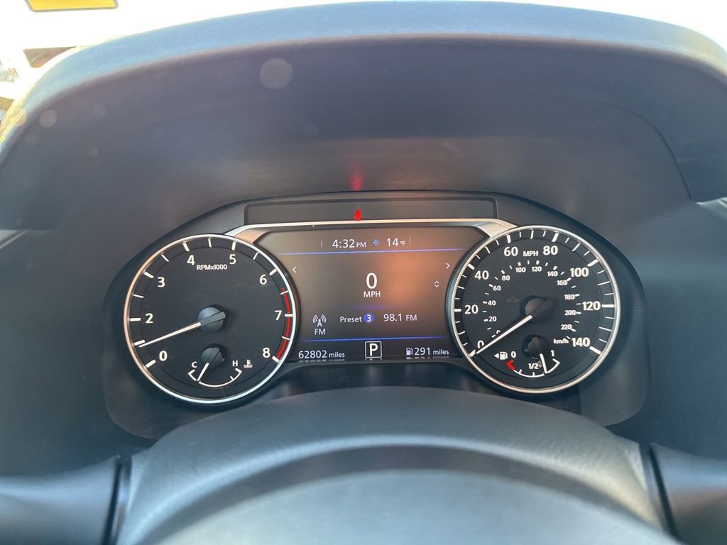 Used 2024 Nissan Altima 2.5 SV image 39