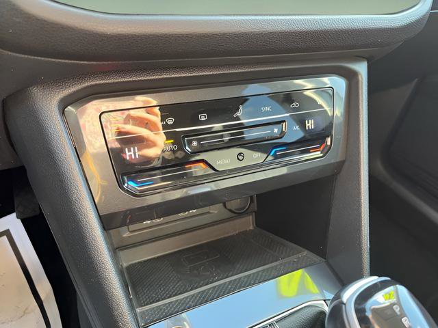 Used 2024 Volkswagen Tiguan SE image 20