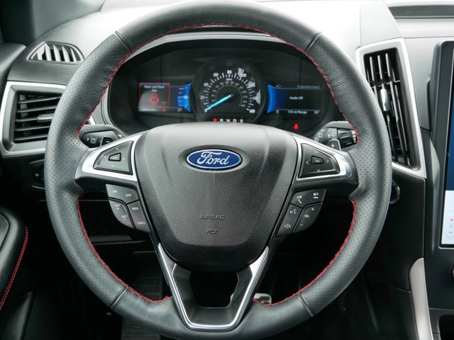 Certified 2023 Ford Edge ST-Line w/ Class II Trailer Tow Package AWD/4WD image 17