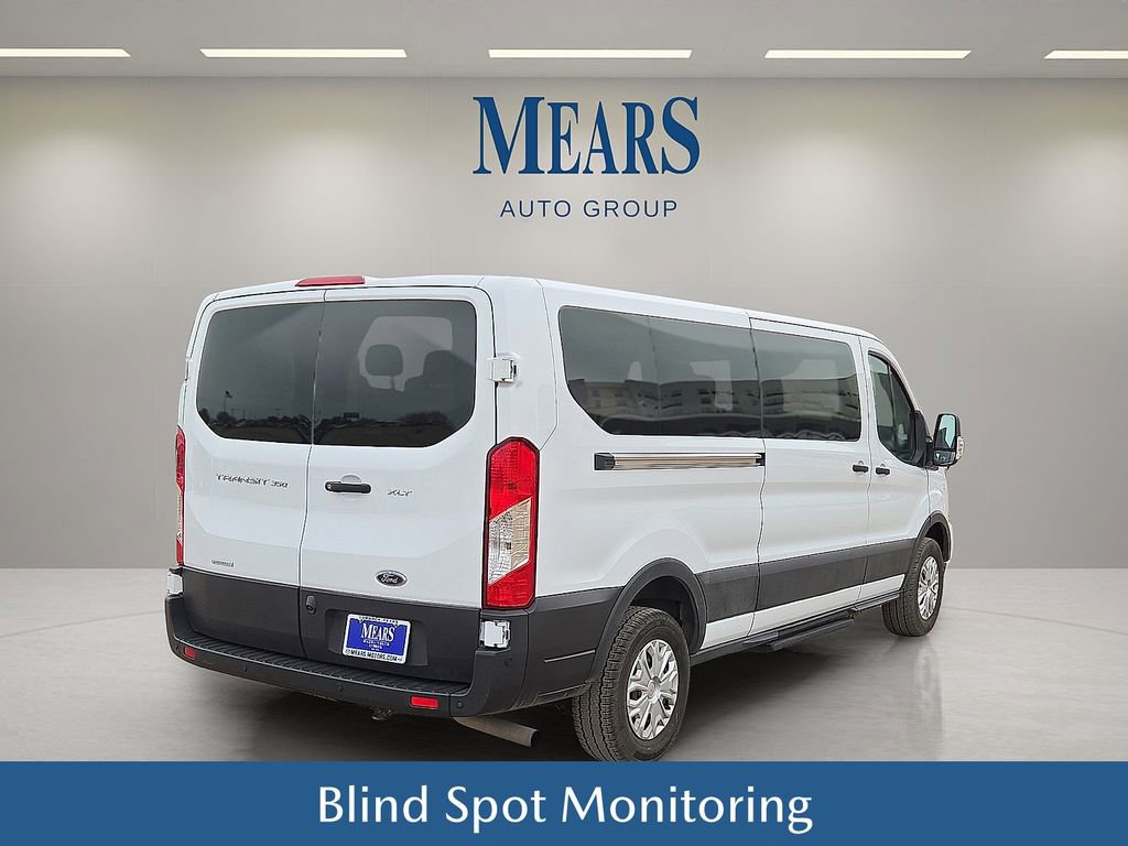 Used 2023 Ford Transit 350 XLT image 6