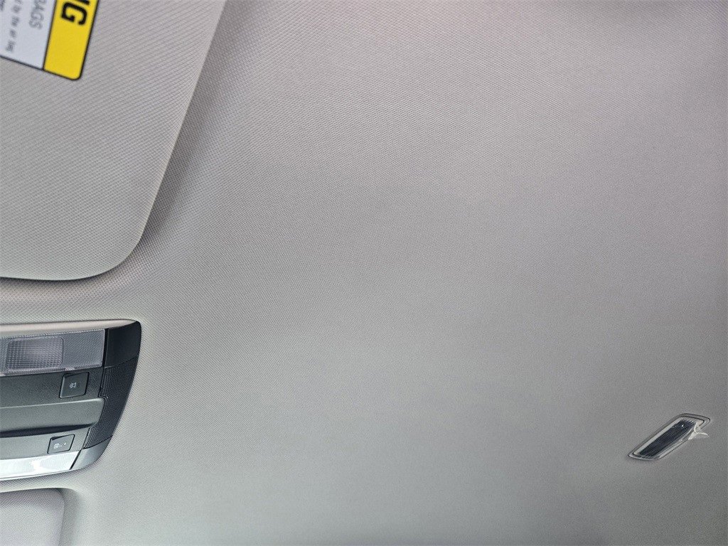 New 2025 Kia Sorento LX image 18