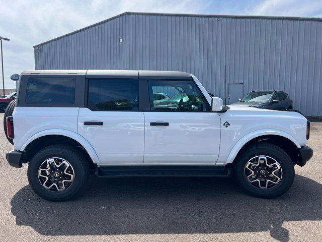 New 2026 Ford Bronco Outer Banks AWD/4WD image 6