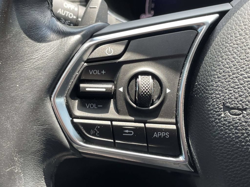 Used 2023 Acura MDX w/ Technology Package FWD image 30