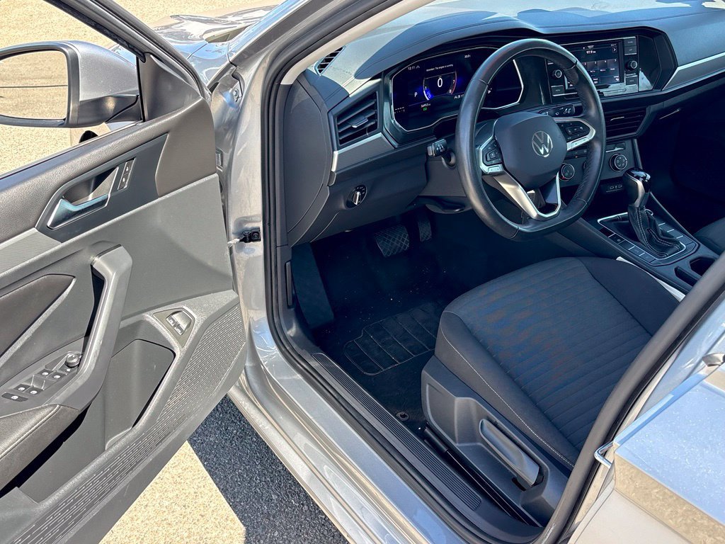 Used 2024 Volkswagen Jetta S FWD image 8