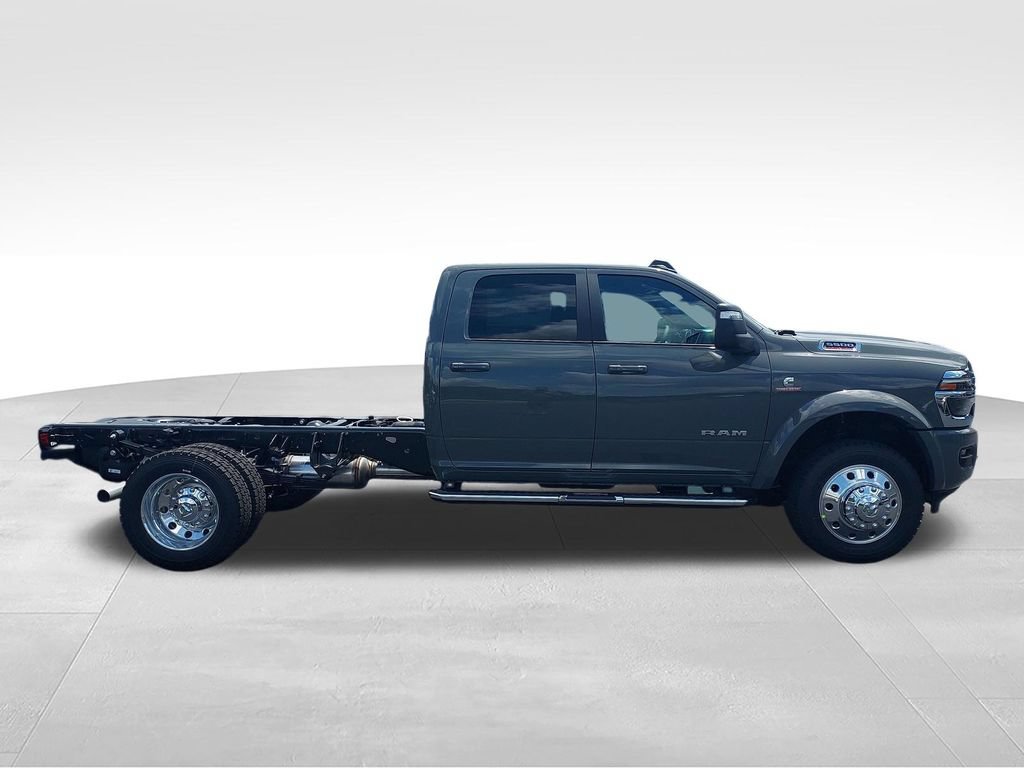 New 2026 RAM 5500 4x4 Crew Cab w/ Laramie Trim Package image 6