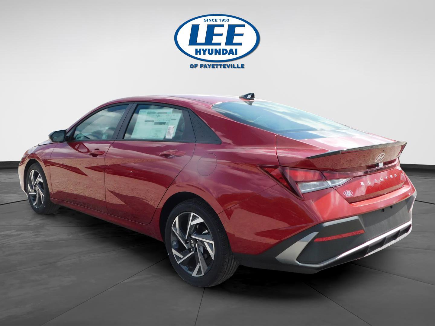 Certified 2025 Hyundai Elantra Sport image 3