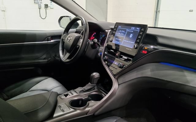 Used 2024 Toyota Camry XSE FWD image 16