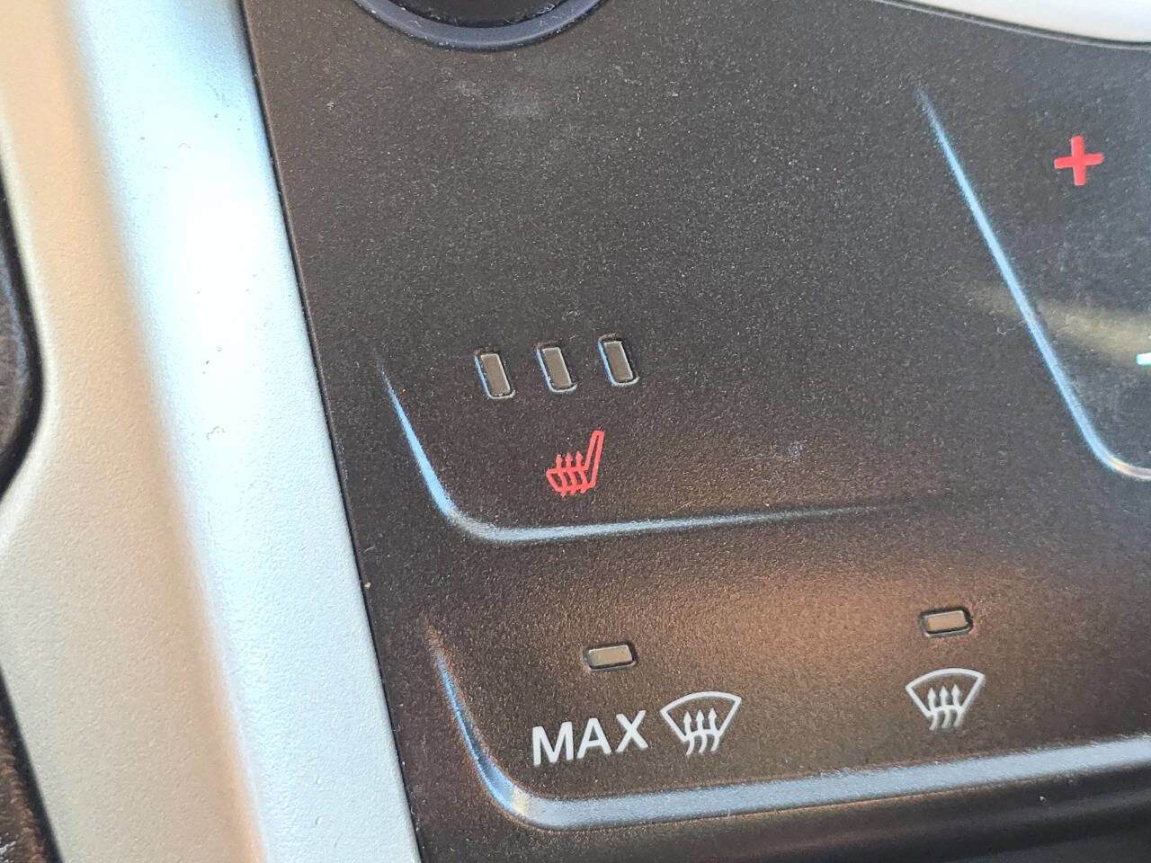 Used 2014 Ford Fusion Energi SE image 3