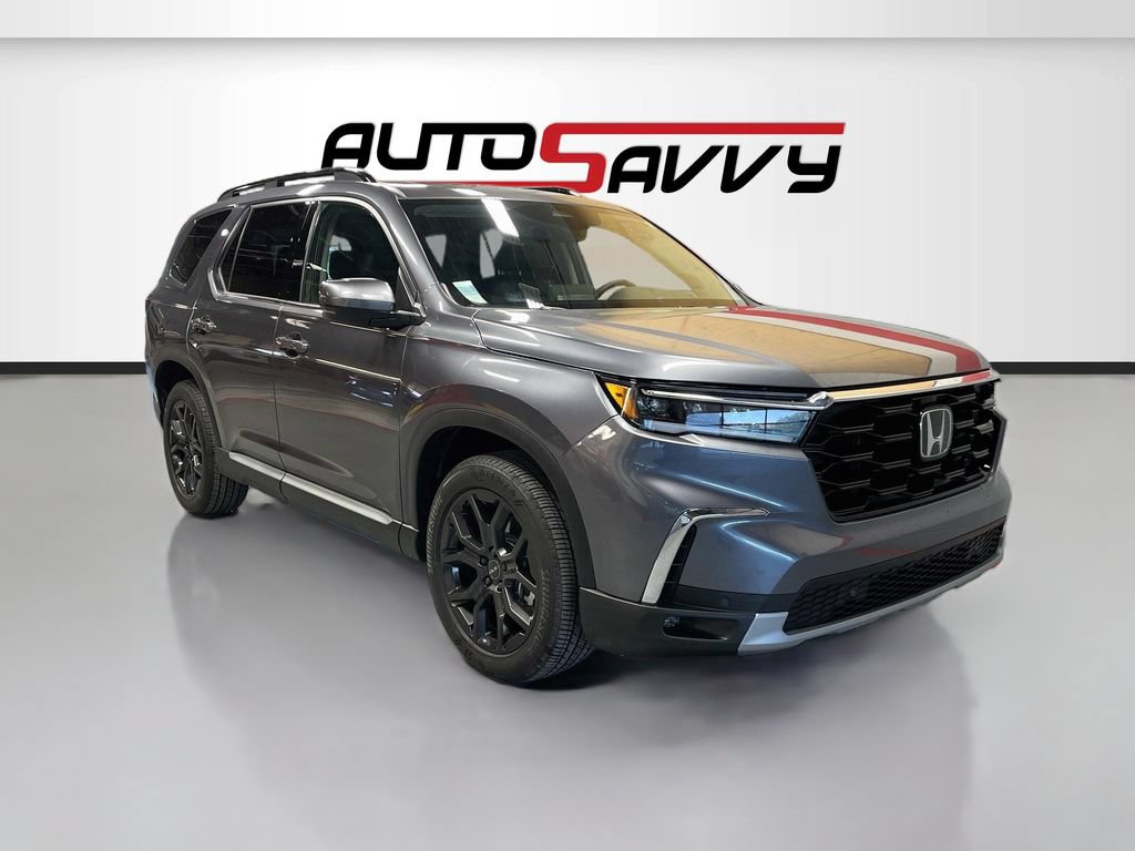 Used 2025 Honda Pilot Touring