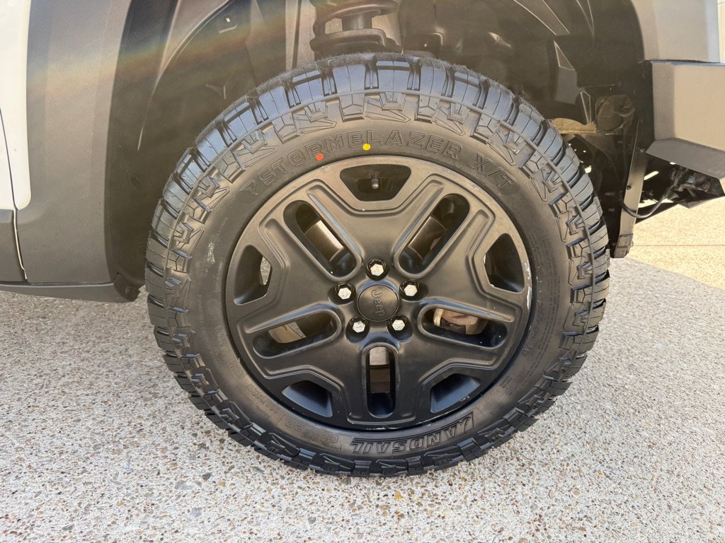 Used 2018 Jeep Renegade Trailhawk AWD/4WD image 10