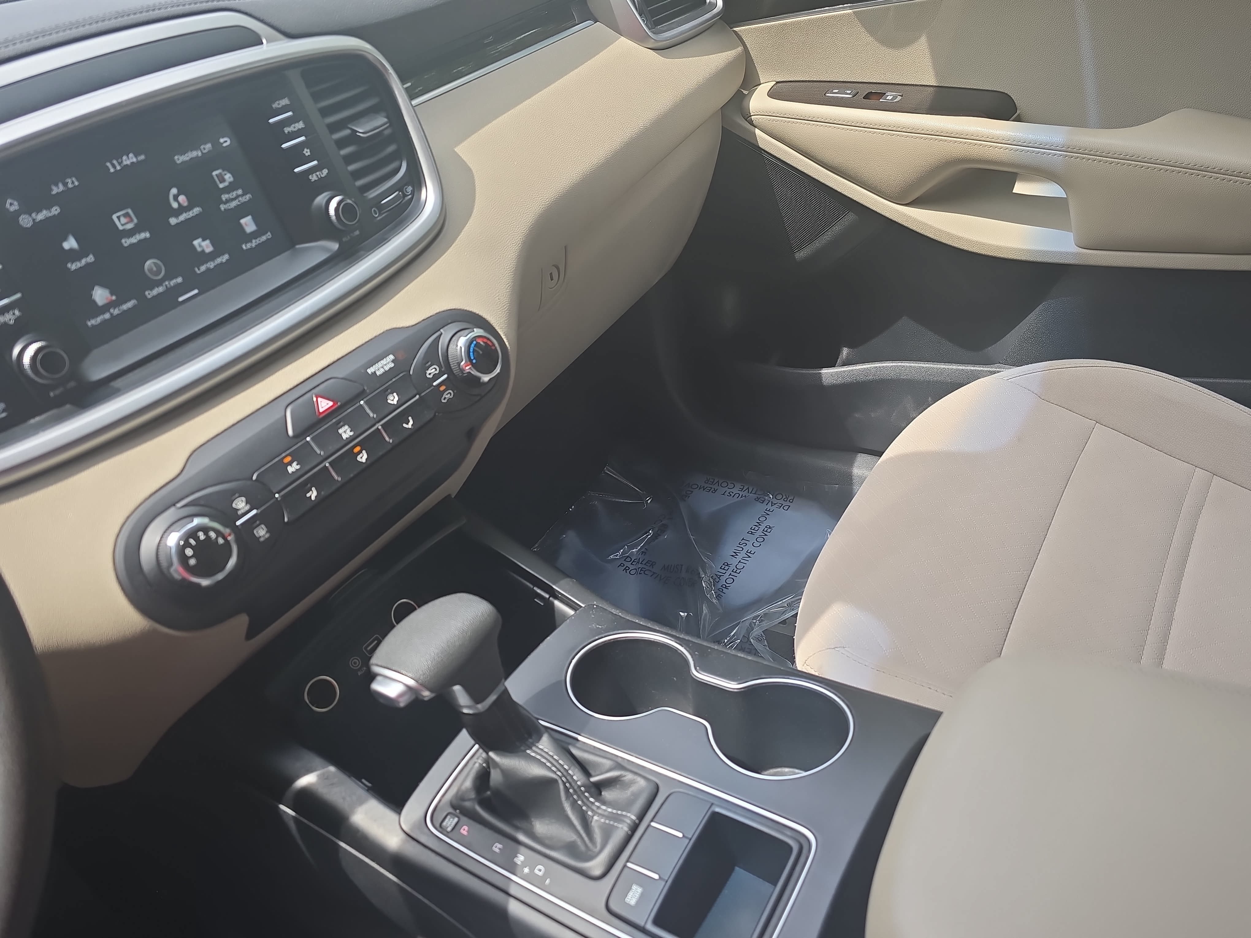 Used 2019 Kia Sorento FWD image 23