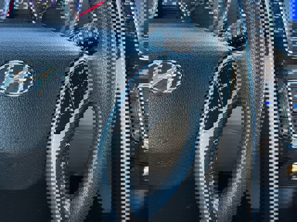 Used 2016 Hyundai Elantra GT image 21