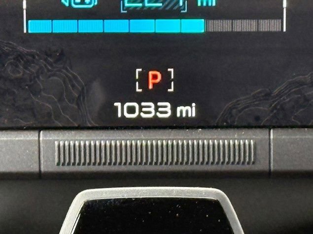 New 2026 GMC Hummer EV SUV w/ LPO, Dark Essentials Package image 33