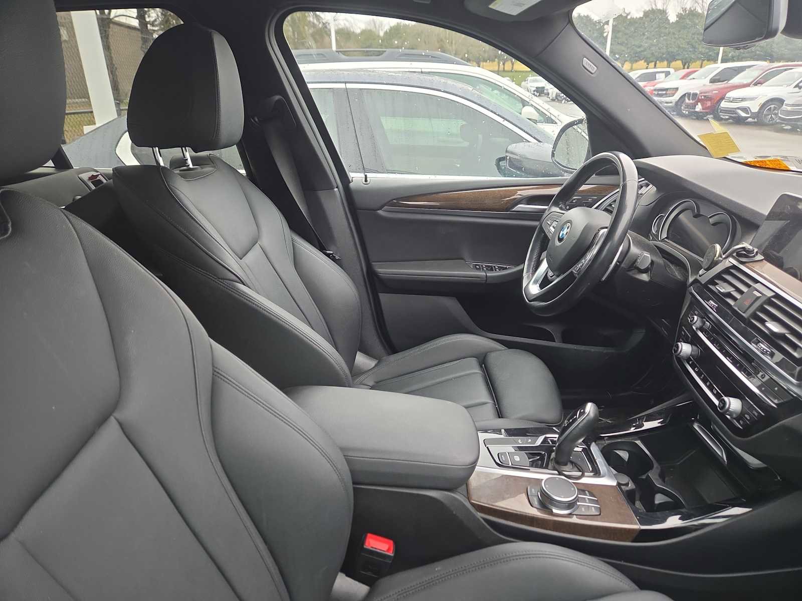 Used 2018 BMW X3 xDrive30i image 11