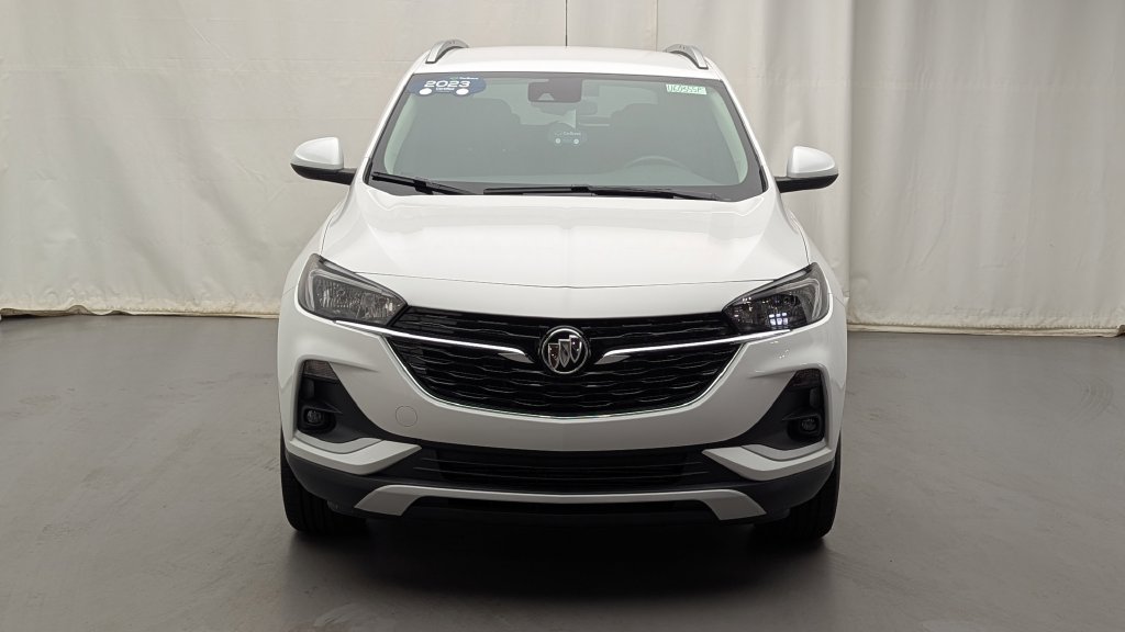 Certified 2023 Buick Encore GX Select w/ Safety Package II AWD/4WD image 2