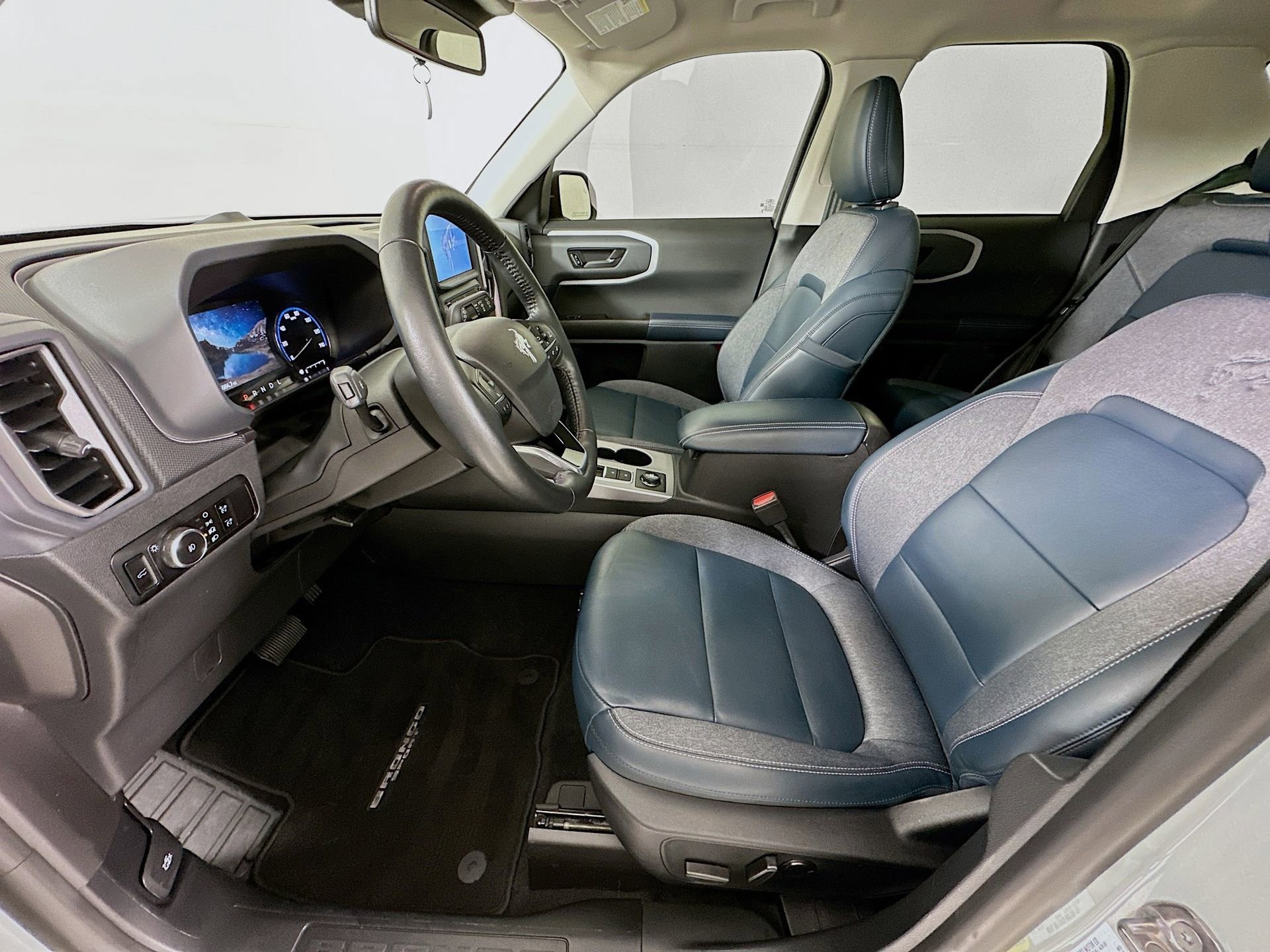 Used 2023 Ford Bronco Sport Outer Banks image 21