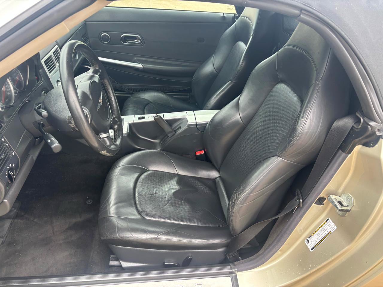 Used 2006 Chrysler Crossfire Limited RWD image 9
