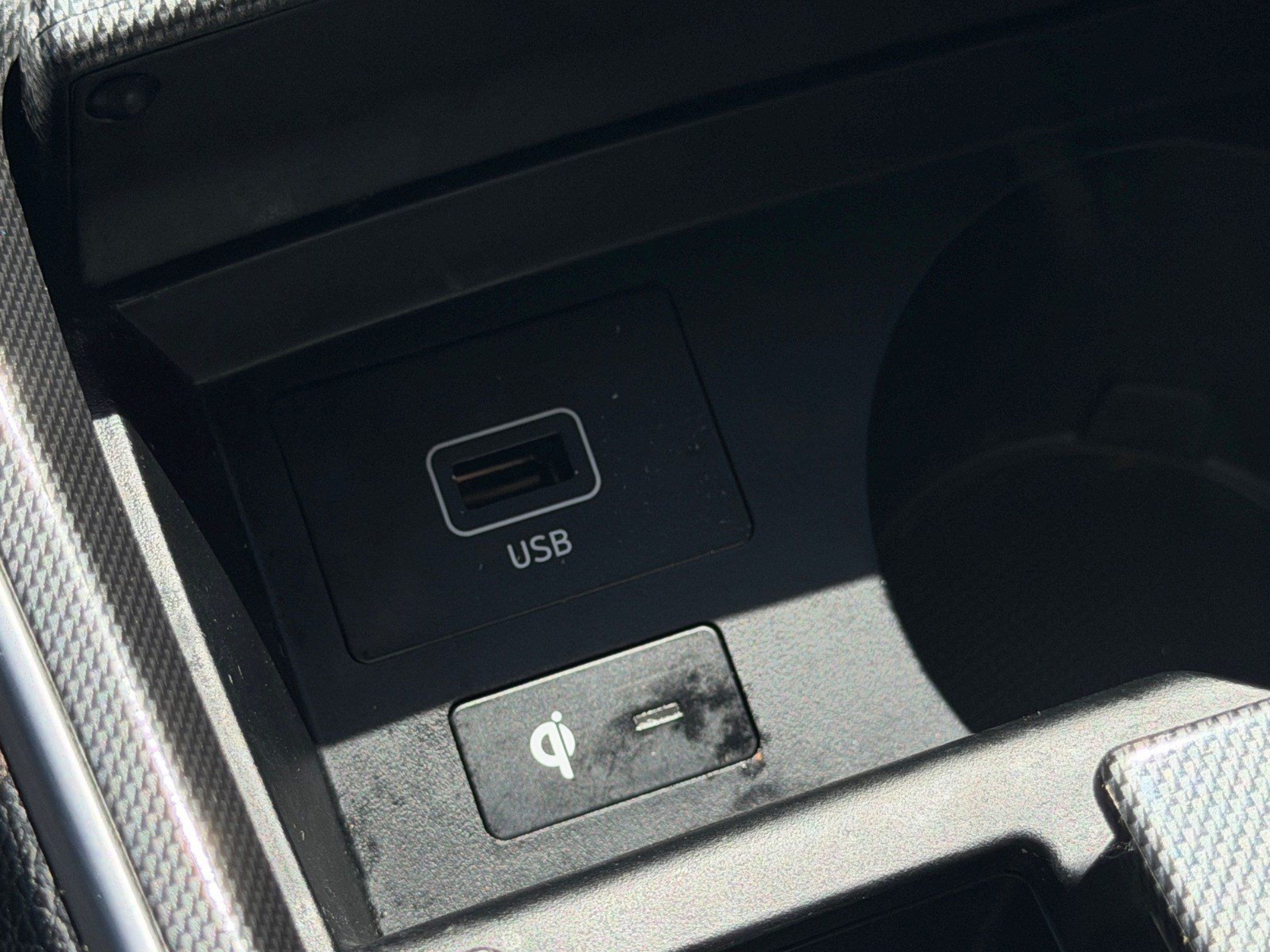 Used 2021 Hyundai Santa Fe SEL FWD image 34