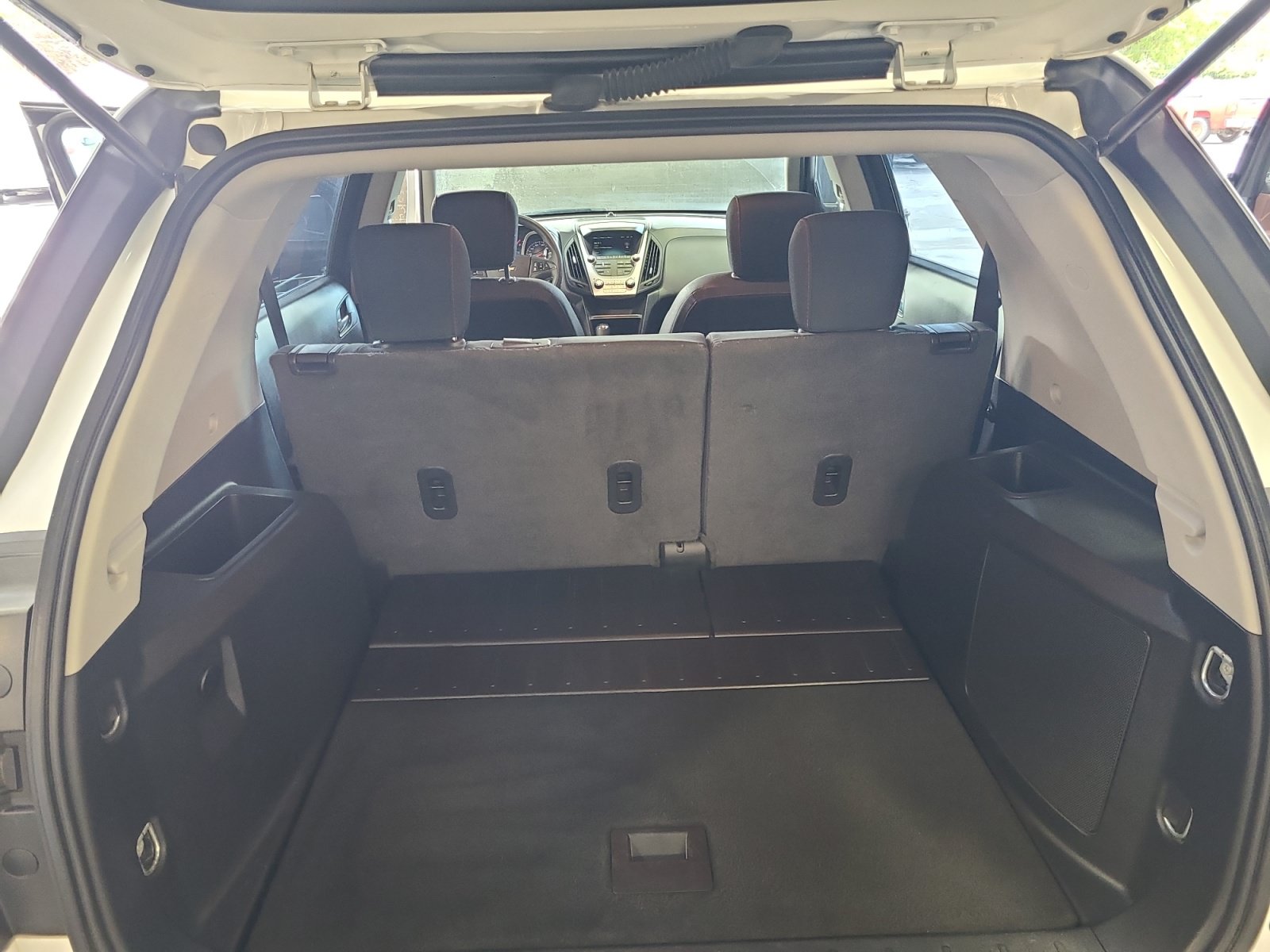 Used 2016 Chevrolet Equinox LS FWD image 32