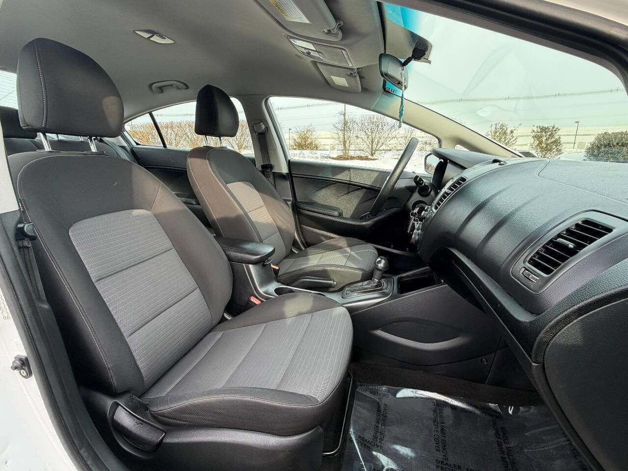 Used 2015 Kia Forte LX w/ Popular Package image 19