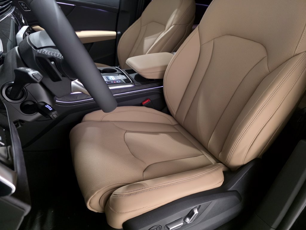 New 2027 Audi Q8 Prestige AWD/4WD image 18