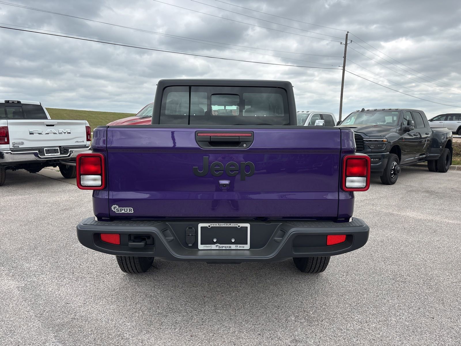 New 2026 Jeep Gladiator Sport image 5