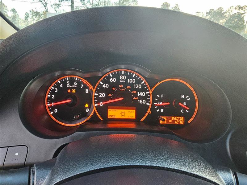 Used 2008 Nissan Altima 3.5 SE w/ Premium Pkg image 12