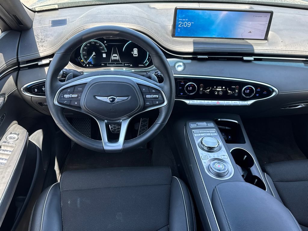 Used 2024 Genesis GV70 2.5T w/ Sport Prestige Package AWD/4WD image 23
