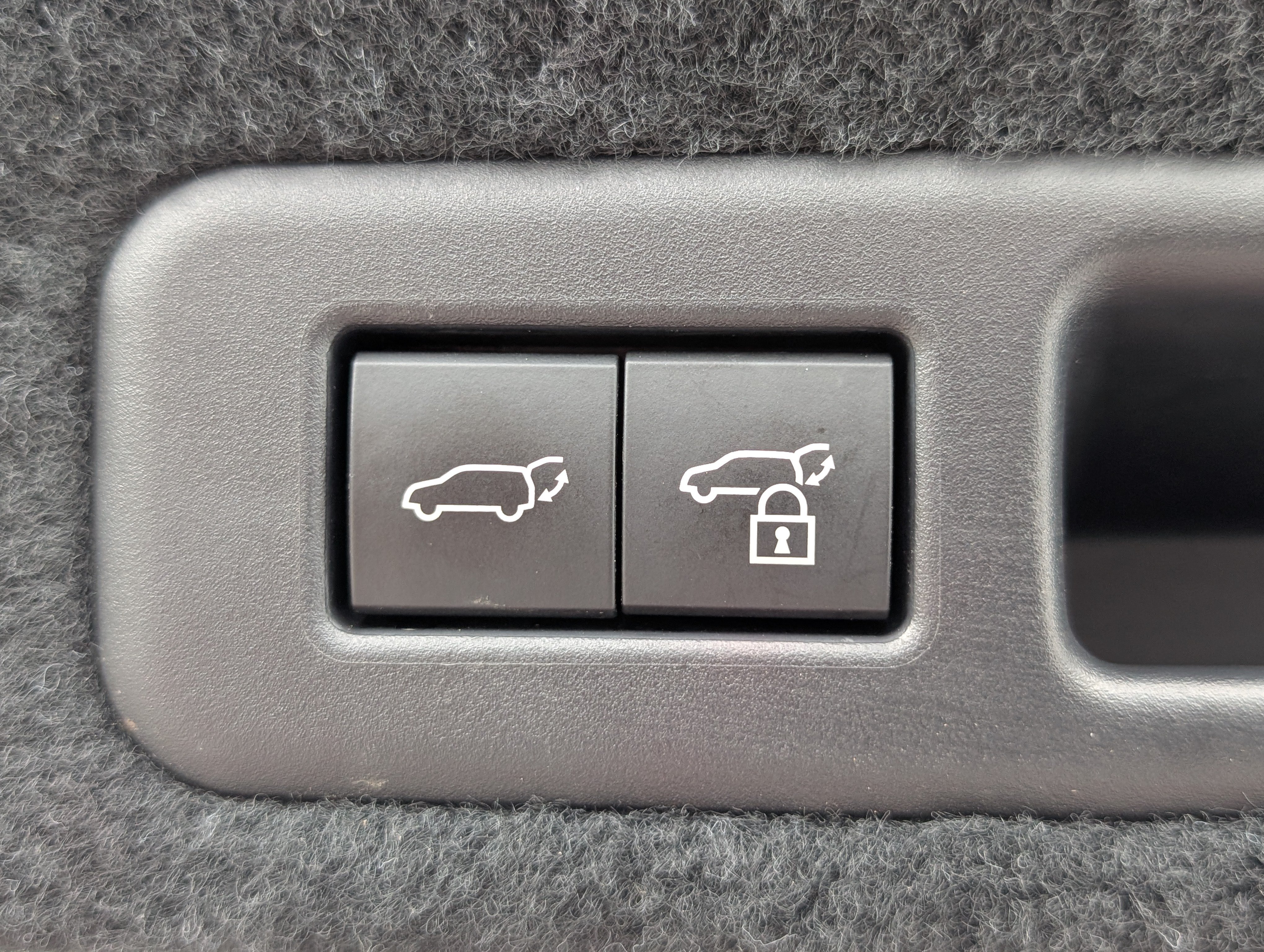 Used 2022 Lexus RX 350 F Sport w/ Accessory Package AWD/4WD image 15