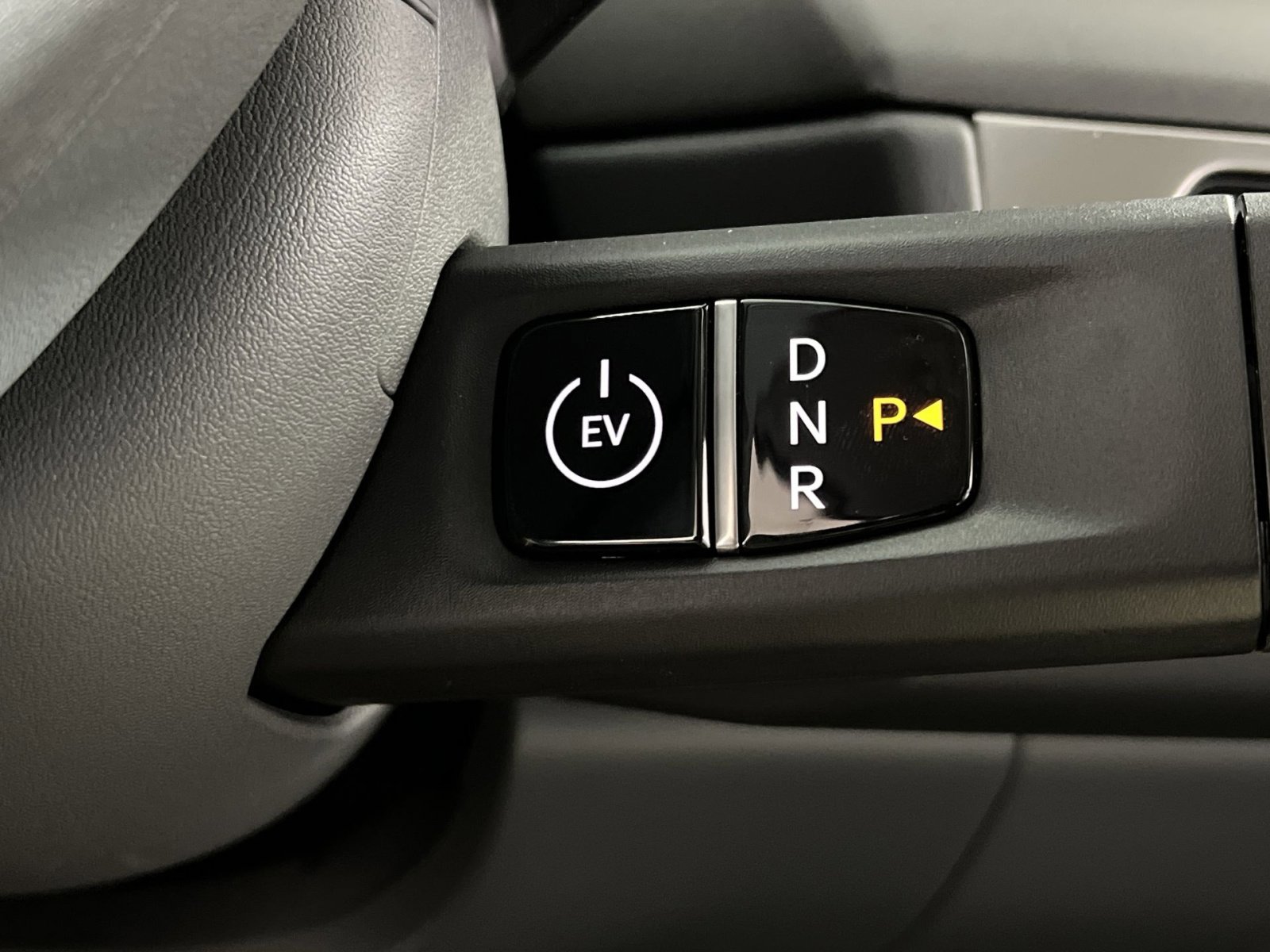 New 2026 Kia EV9 Wind image 32