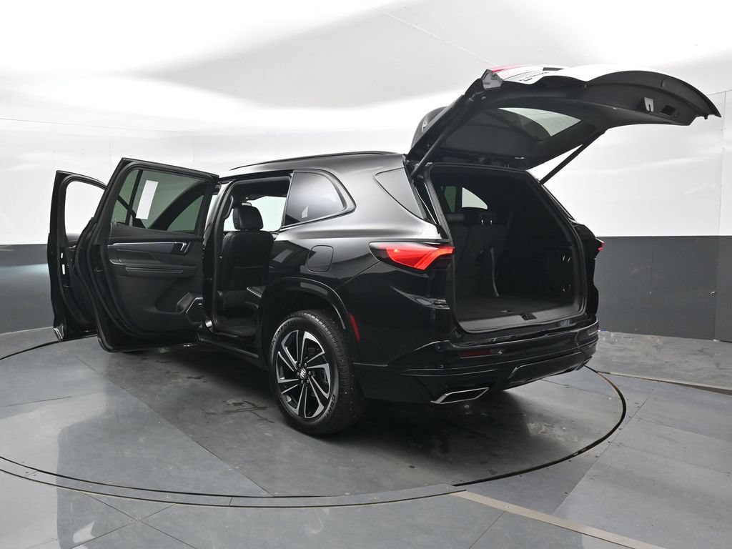 Used 2025 Buick Enclave Sport Touring AWD/4WD image 49