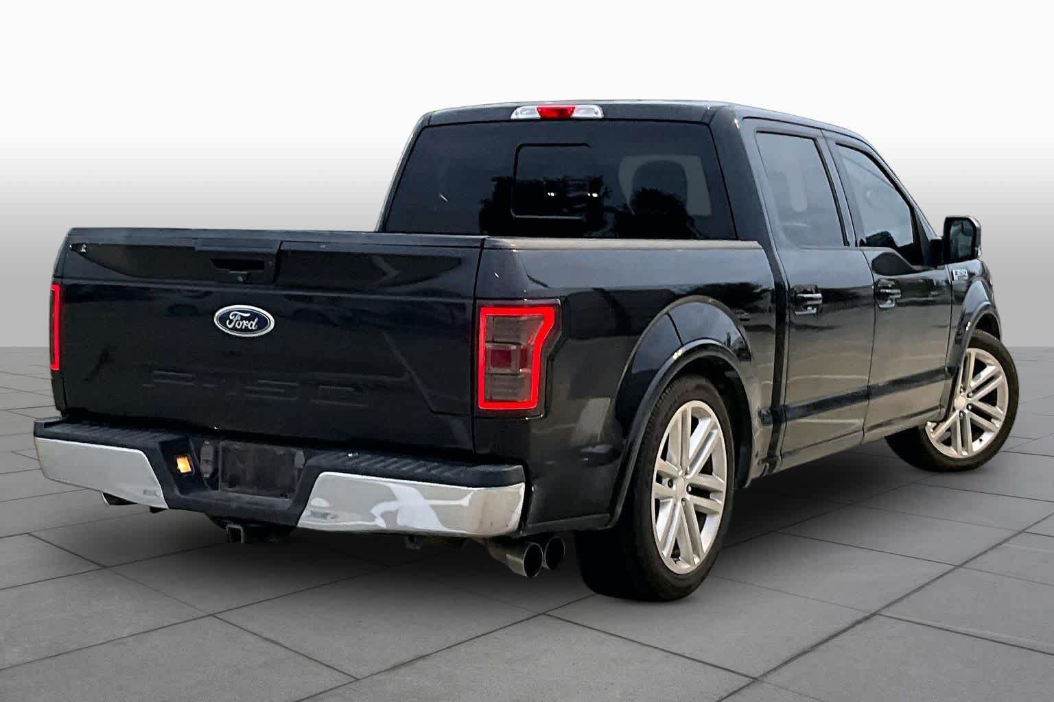 Used 2019 Ford F150 Lariat RWD image 12