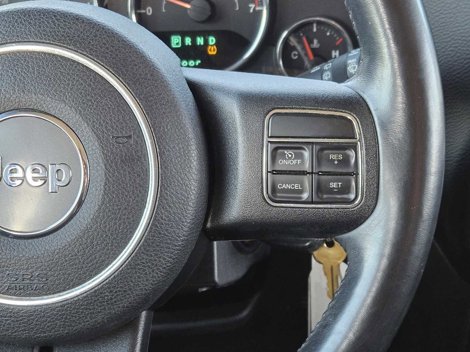 Used 2012 Jeep Wrangler Unlimited Rubicon image 26