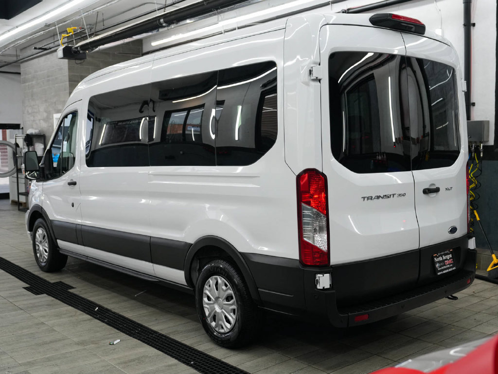 Used 2025 Ford Transit 350 XLT RWD image 5
