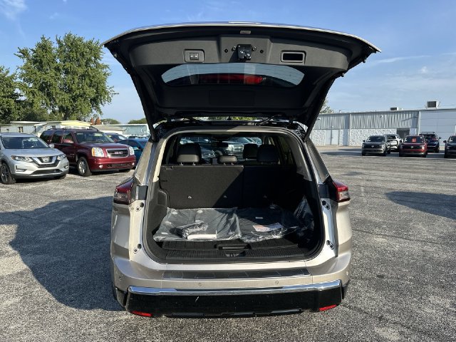 New 2026 Nissan Rogue Platinum w/ Platinum Premium Package AWD/4WD image 30