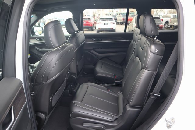 New 2025 Jeep Grand Cherokee L Limited image 20