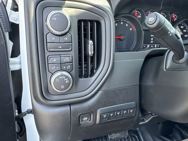 New 2025 GMC Sierra 3500 Pro image 17