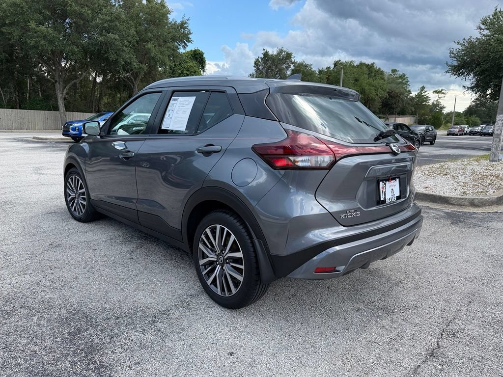 Used 2021 Nissan Kicks SV FWD image 6