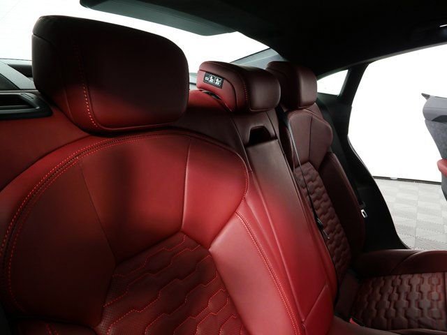 Used 2024 Audi RS e-tron GT w/ Carbon Performance Package image 22