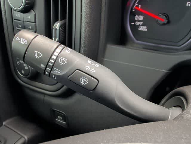 Used 2024 Chevrolet Silverado 1500 Custom Trail Boss AWD/4WD image 21