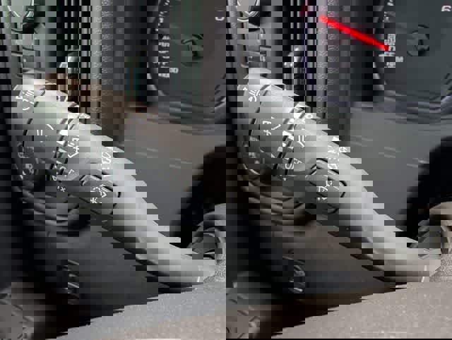 Used 2024 Chevrolet Silverado 1500 Custom Trail Boss AWD/4WD image 21