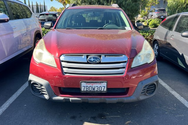 Used 2013 Subaru Outback 2.5i AWD/4WD image 3