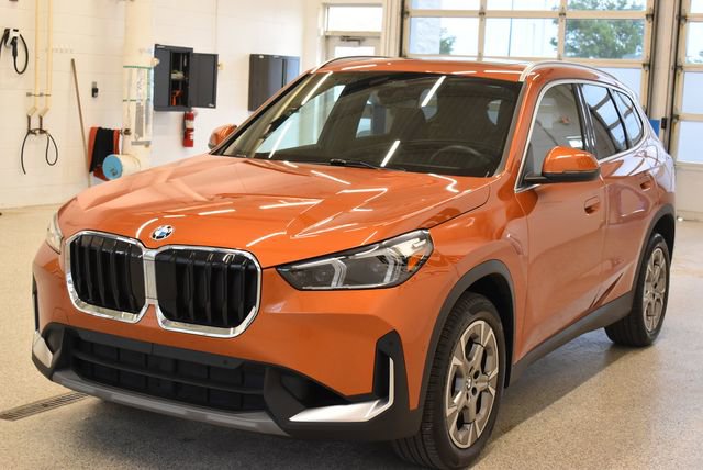 Used 2023 BMW X1 xDrive28i w/ Convenience Package AWD/4WD image 9