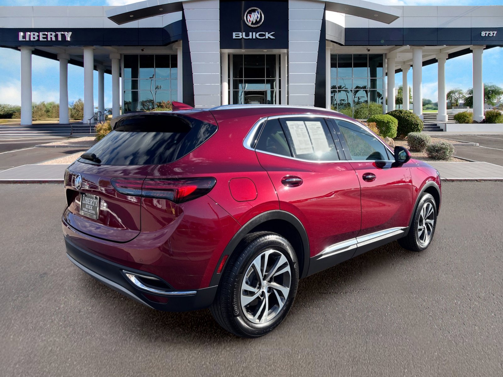 Used 2021 Buick Envision Essence w/ Technology Package I AWD/4WD image 3