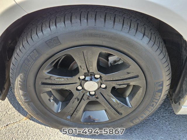 Used 2023 Dodge Charger SXT RWD image 16